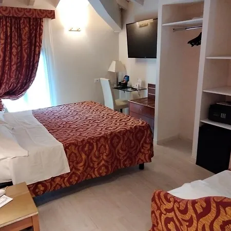 Savoia 4*